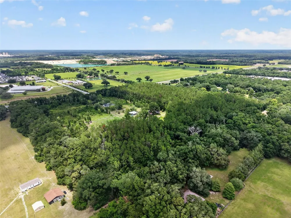 000 W NEWBERRY ROAD Newberry, FL 32669