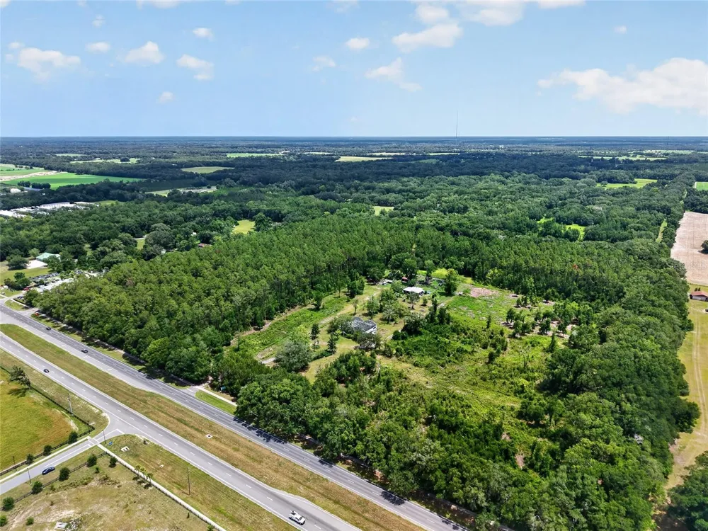 000 W NEWBERRY ROAD Newberry, FL 32669