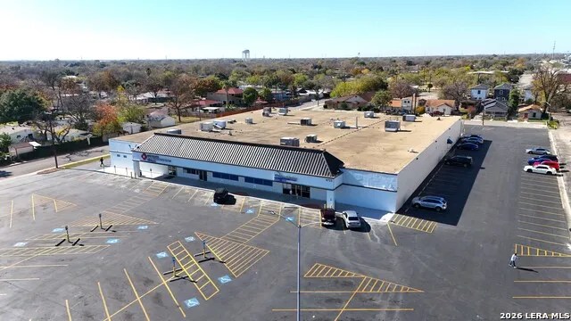 6723 S Flores San Antonio, TX 78221