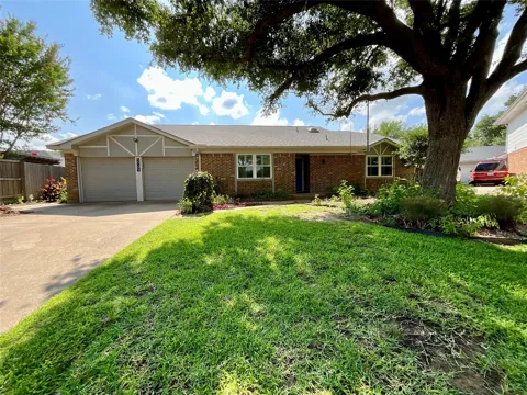 3705 Cobblestone Court