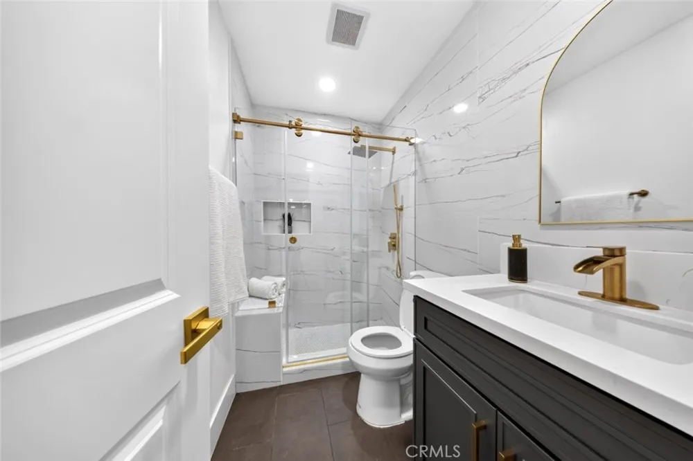 7907 Satsuma Sun Valley, CA 91352