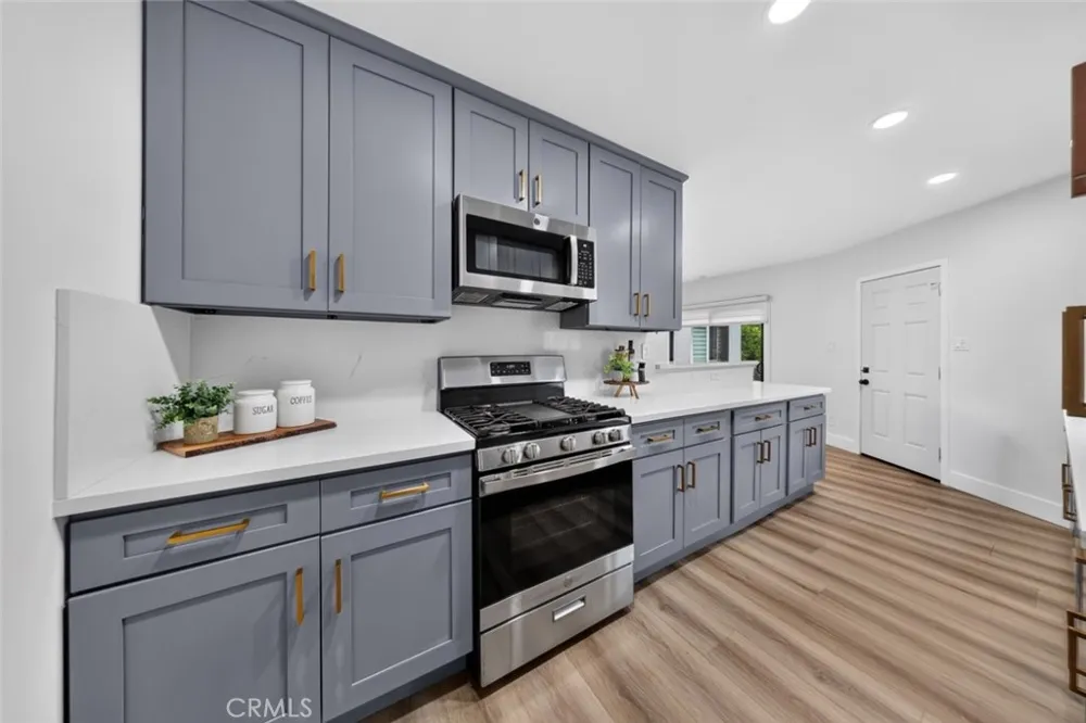 7907 Satsuma Sun Valley, CA 91352