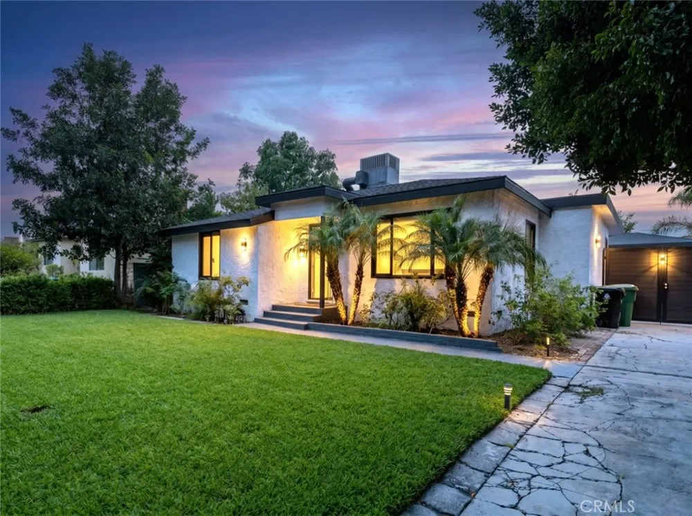 7907 Satsuma Sun Valley, CA 91352