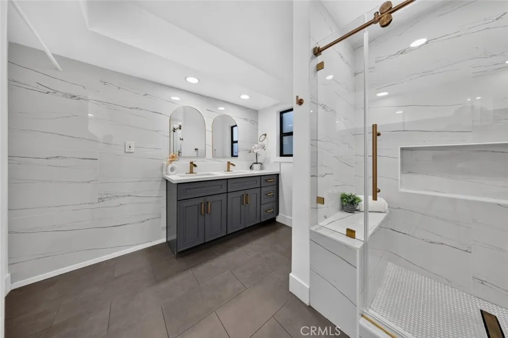 7907 Satsuma Sun Valley, CA 91352