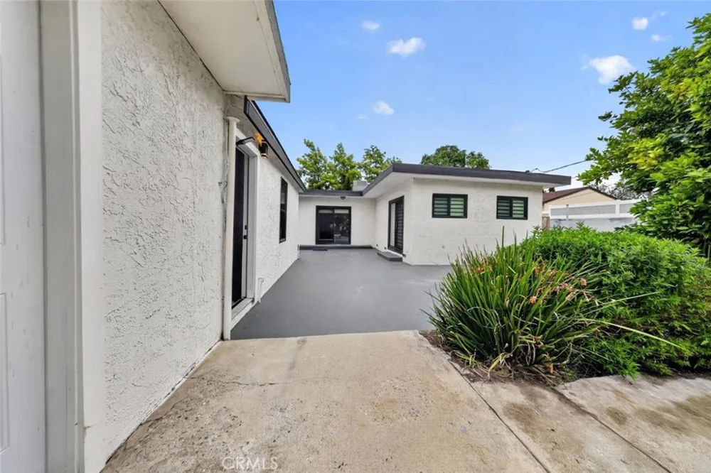 7907 Satsuma Sun Valley, CA 91352
