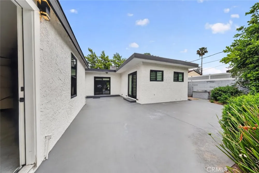 7907 Satsuma Sun Valley, CA 91352