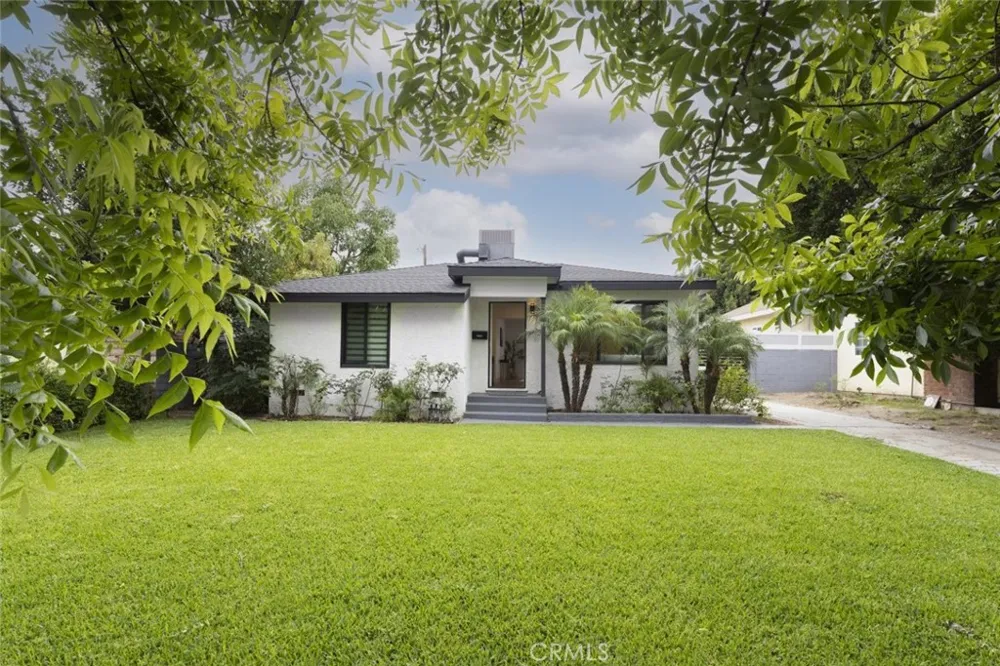 7907 Satsuma Sun Valley, CA 91352