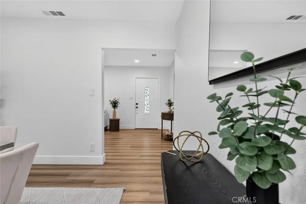 7907 Satsuma Sun Valley, CA 91352