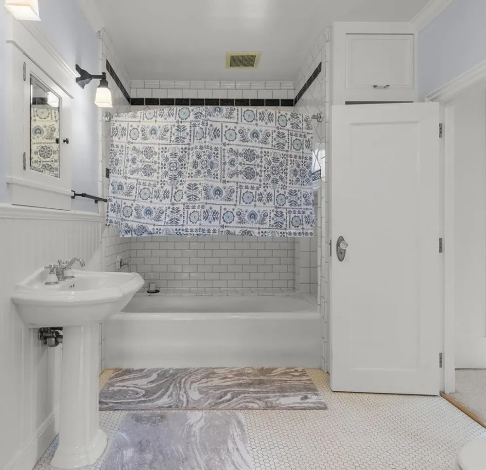 527 North Street Pescadero, CA 94060