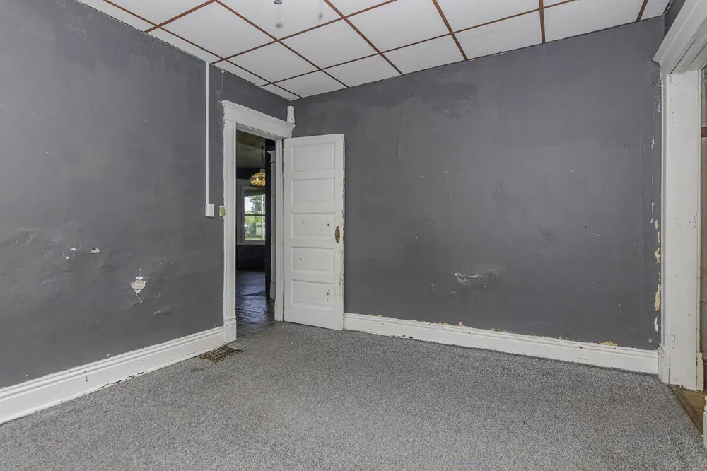 205 W Sherwood Street Decatur, MI 49045