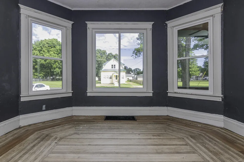 205 W Sherwood Street Decatur, MI 49045