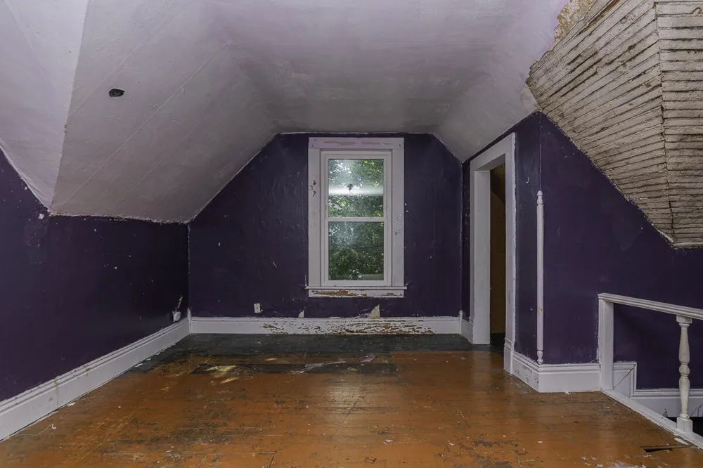 205 W Sherwood Street Decatur, MI 49045
