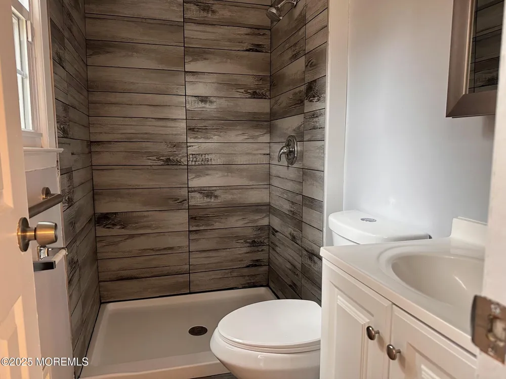 702 Cassville Road Jackson, NJ 08527