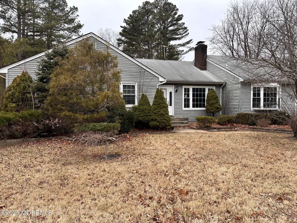 702 Cassville Road Jackson, NJ 08527