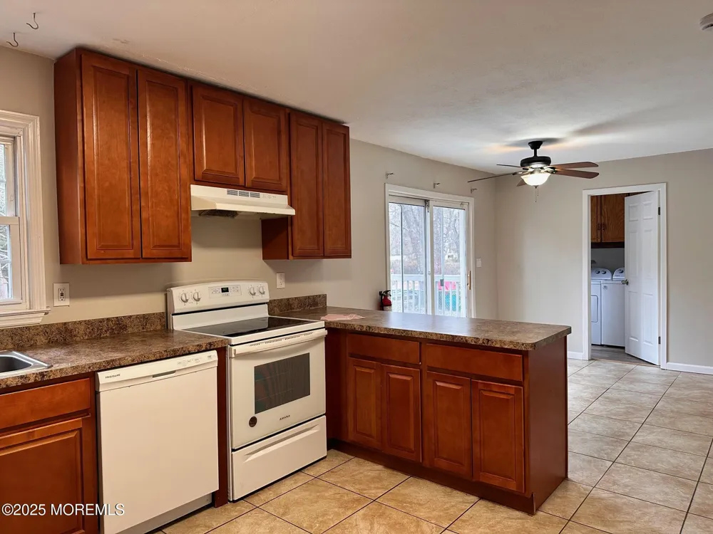 702 Cassville Road Jackson, NJ 08527