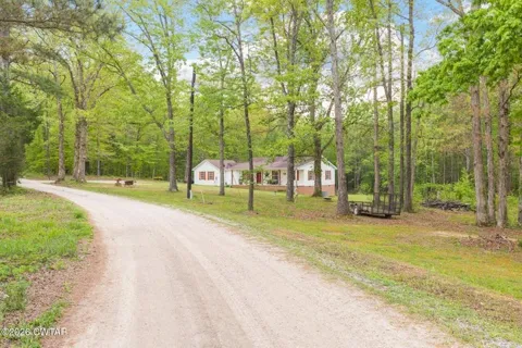 320 Benson Rd