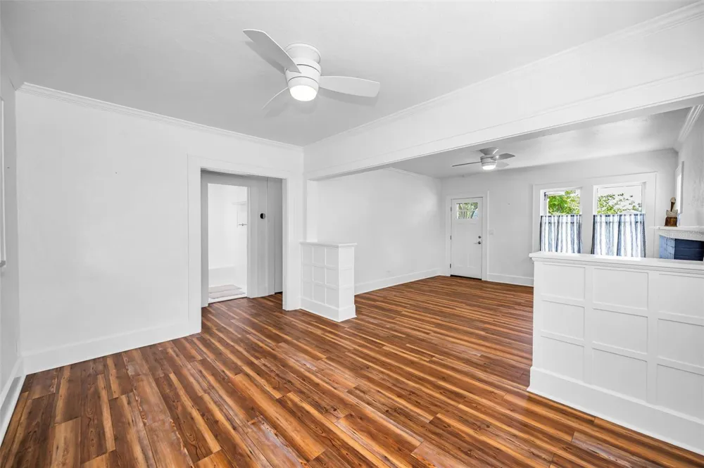 1100 35TH AVENUE St Petersburg, FL 33704