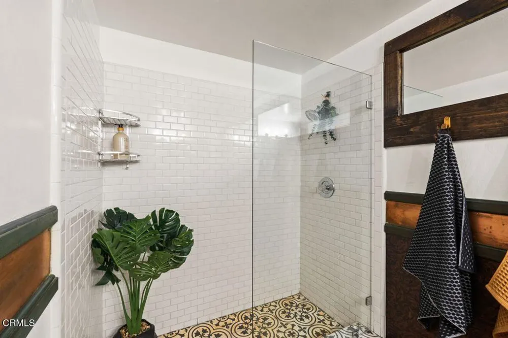 1002 Country Club Drive Ojai, CA 93023