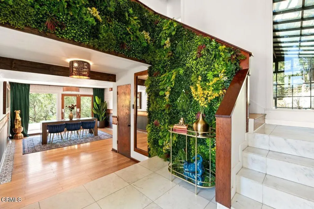 1002 Country Club Drive Ojai, CA 93023