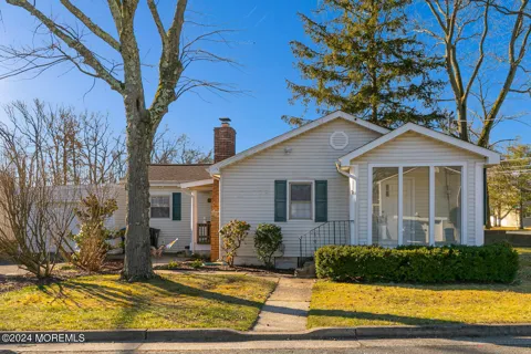 717 Harmony Road