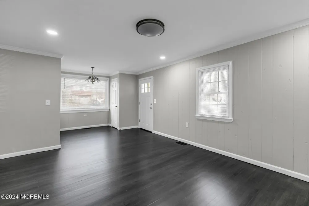 717 Harmony Road North Middletown, NJ 07748