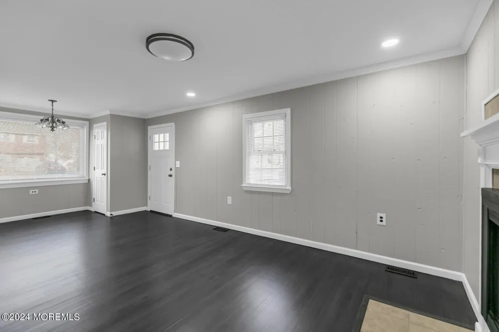 717 Harmony Road North Middletown, NJ 07748