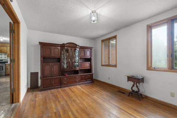 384 Columbia Ave Centerville, TN 37033