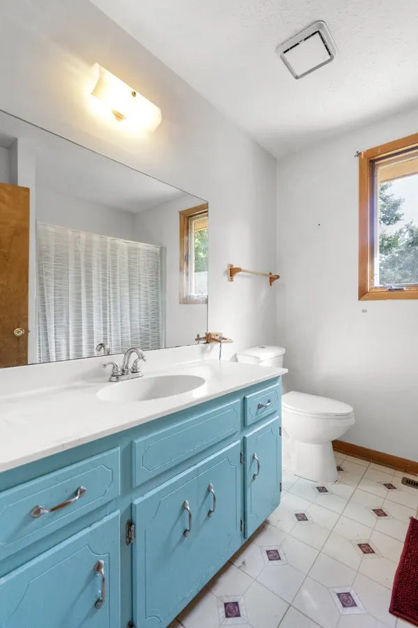 384 Columbia Ave Centerville, TN 37033