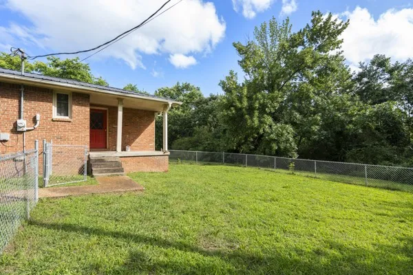 384 Columbia Ave Centerville, TN 37033