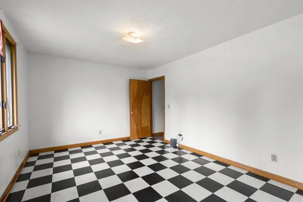 384 Columbia Ave Centerville, TN 37033