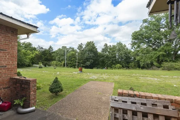 384 Columbia Ave Centerville, TN 37033