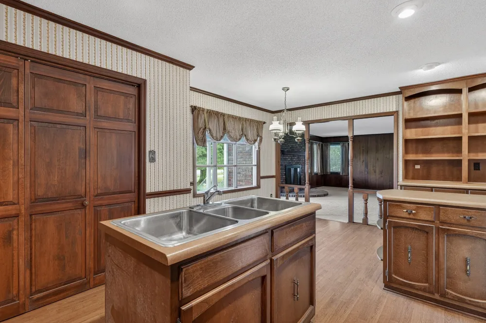 805 Boonshill Petersburg Rd Petersburg, TN 37144