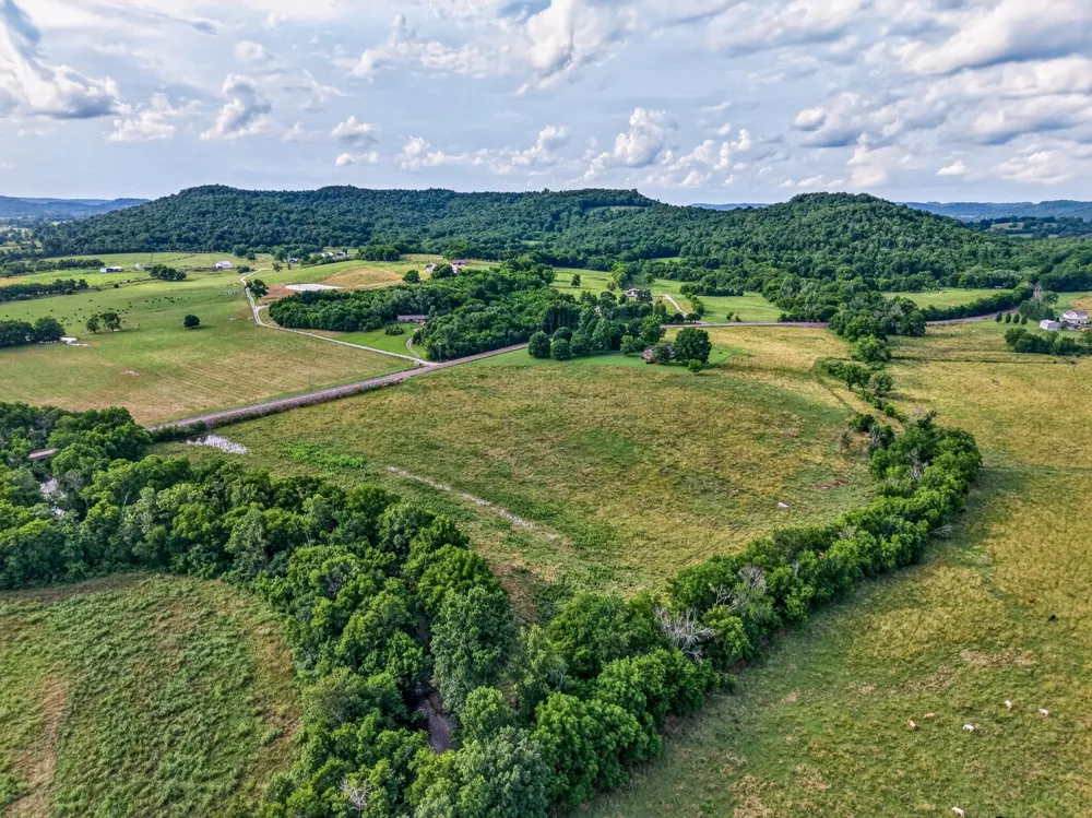 805 Boonshill Petersburg Rd Petersburg, TN 37144