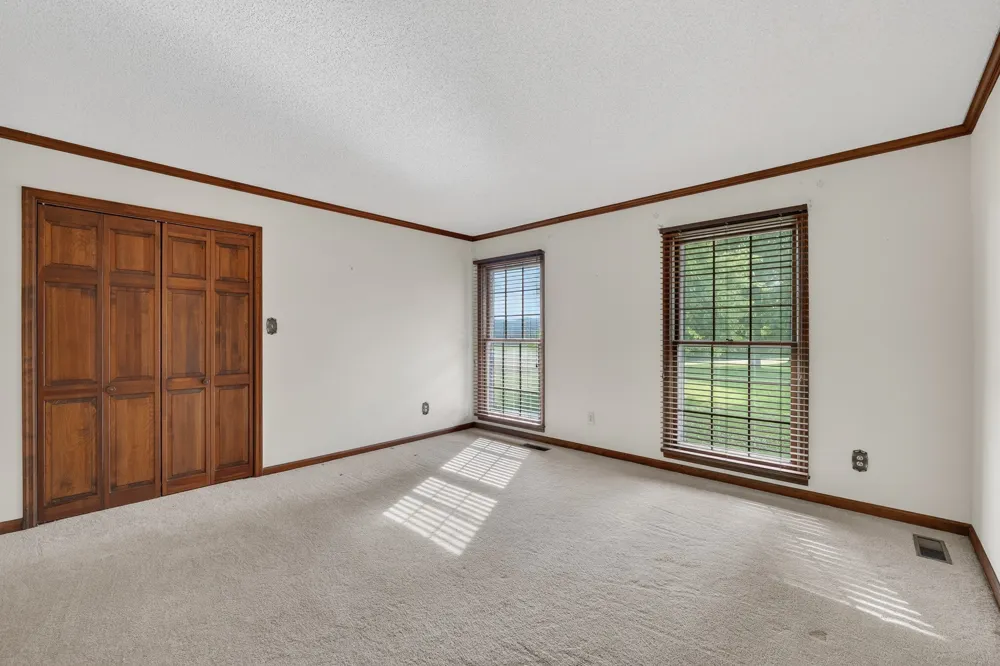 805 Boonshill Petersburg Rd Petersburg, TN 37144