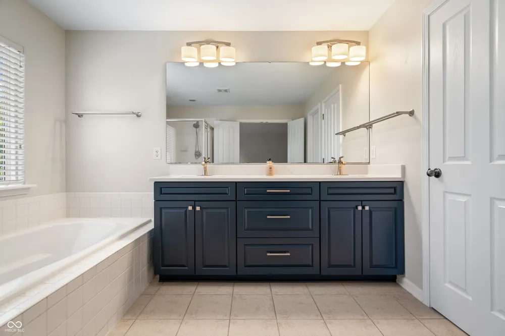 12044 Bird Key Boulevard Fishers, IN 46037