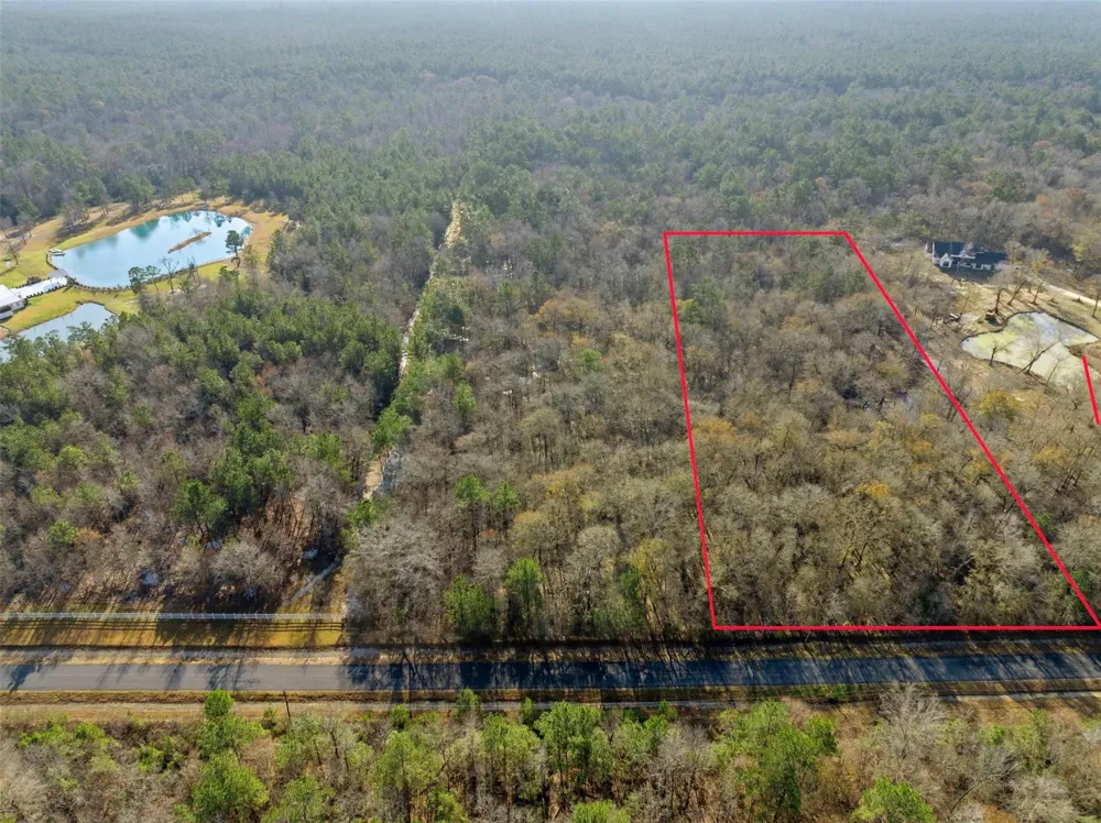 1 Rhonda Rosa Road Wallisville, TX 77597