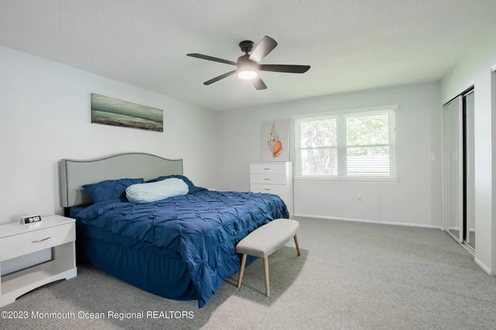 49 Williamsburg Drive Tinton Falls, NJ 07753