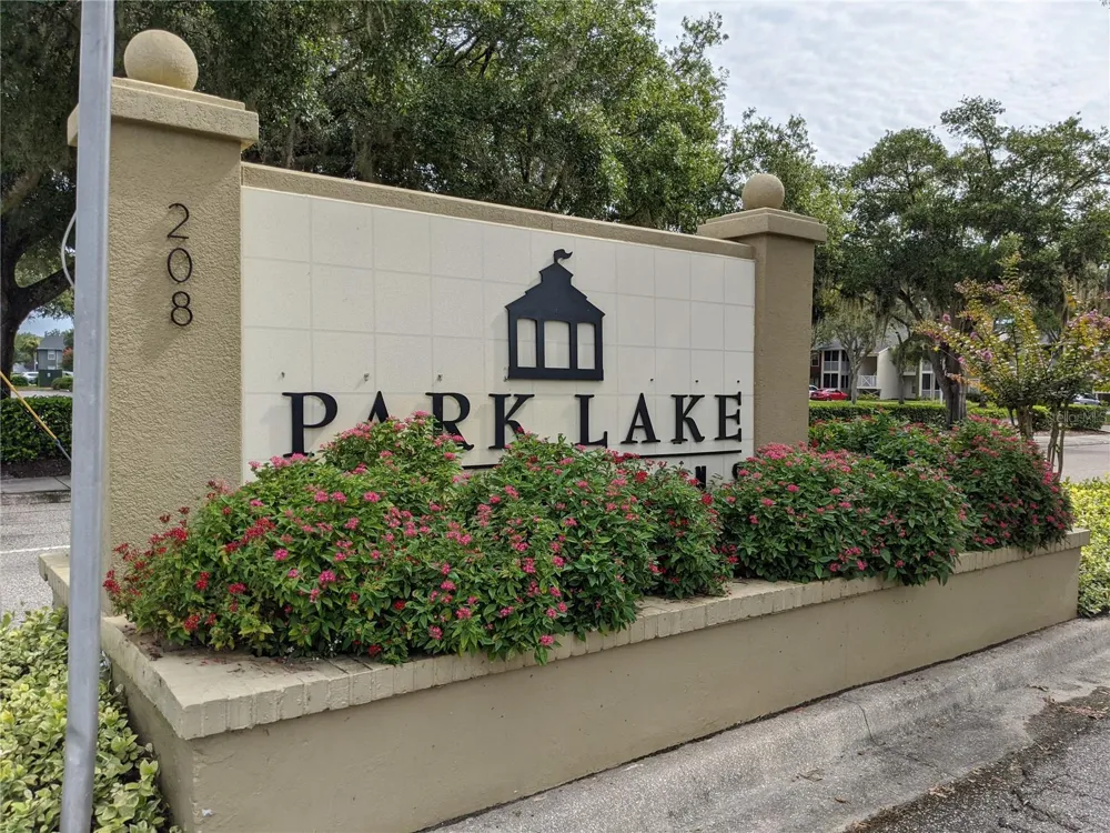 209 LAKE BROOK CIRCLE #103 Brandon, FL 33511