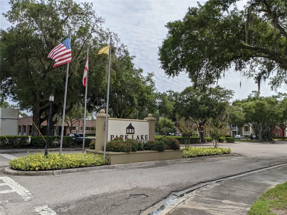 209 LAKE BROOK CIRCLE #103 Brandon, FL 33511