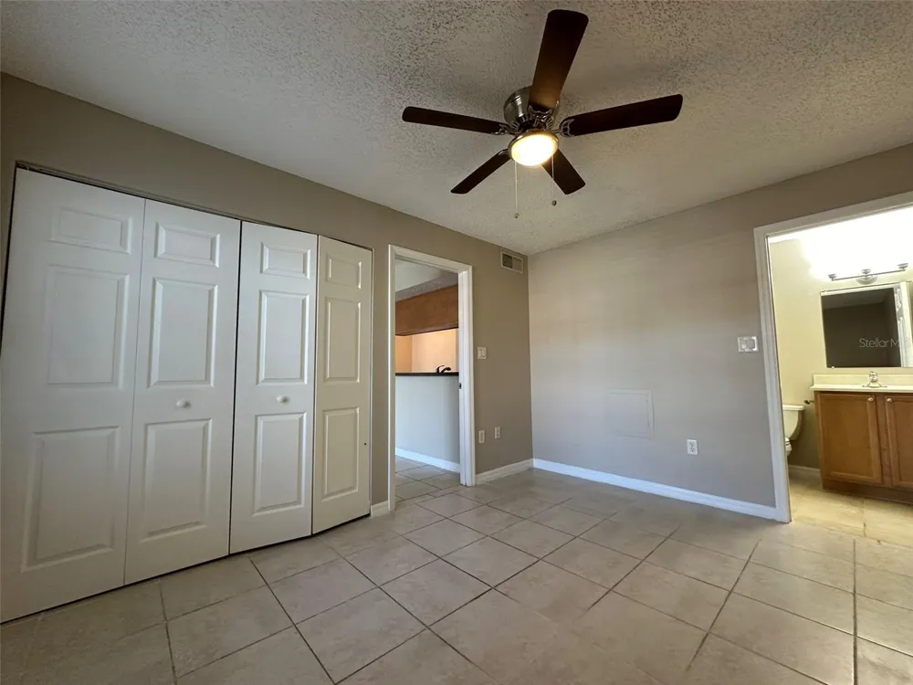209 LAKE BROOK CIRCLE #103 Brandon, FL 33511