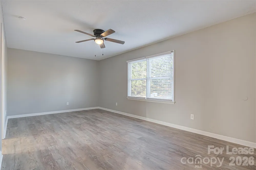 525 12th Street SW #17 Hickory, NC 28601