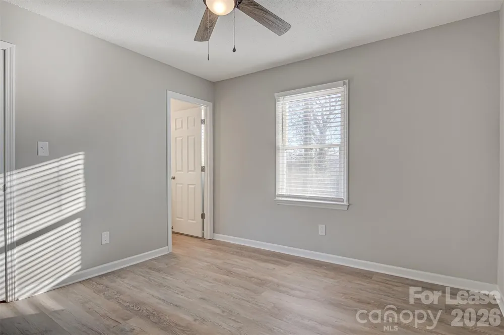 525 12th Street SW #17 Hickory, NC 28601