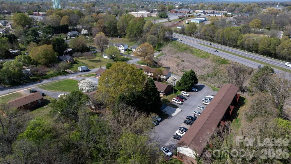525 12th Street SW #17 Hickory, NC 28601