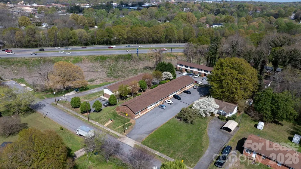 525 12th Street SW #17 Hickory, NC 28601