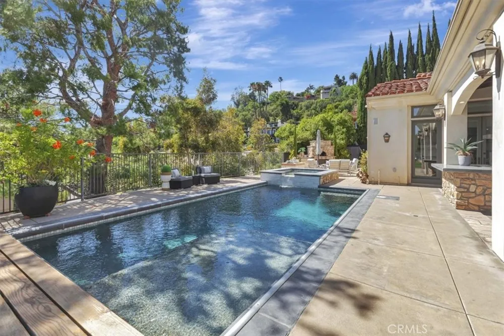 11451 Plantero Drive North Tustin, CA 92705