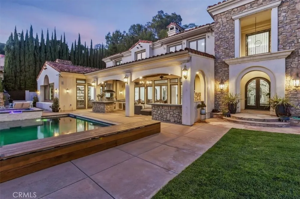 11451 Plantero Drive North Tustin, CA 92705