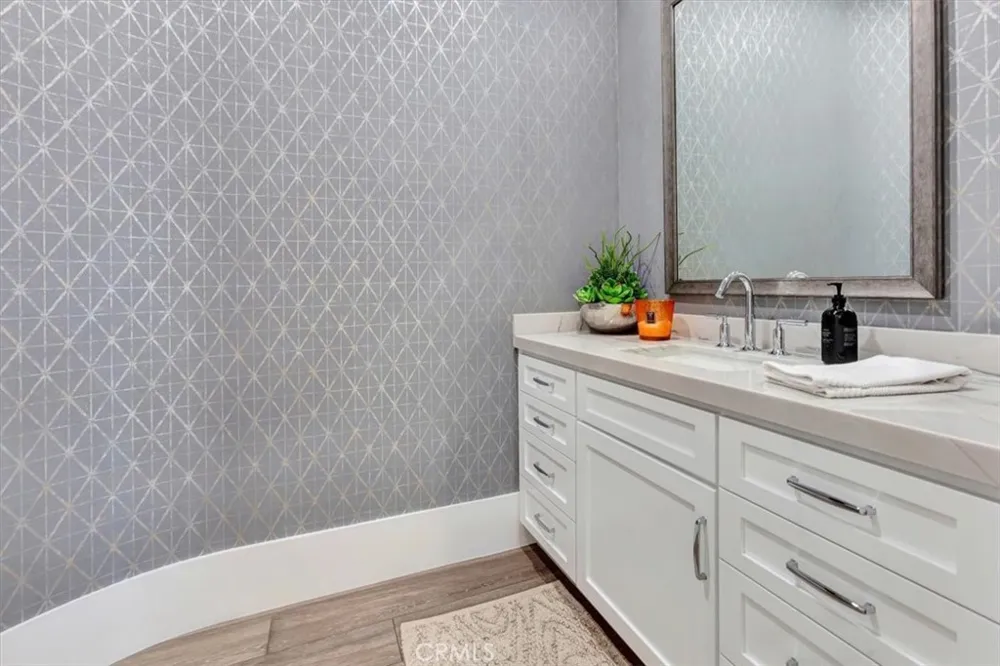 11451 Plantero Drive North Tustin, CA 92705