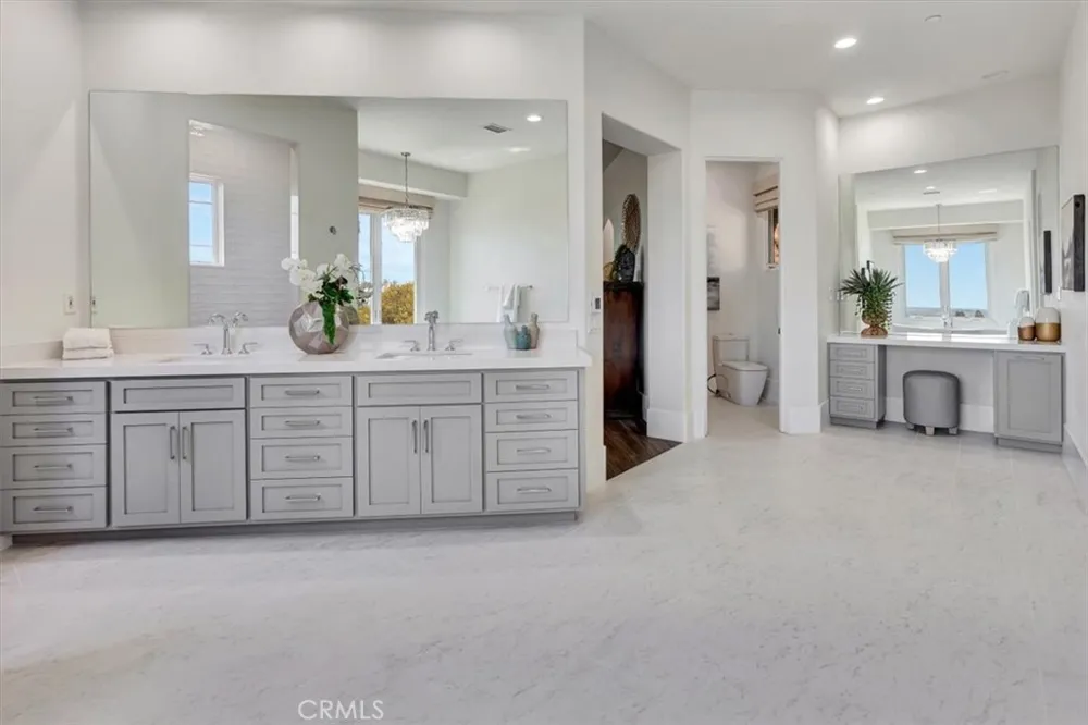 11451 Plantero Drive North Tustin, CA 92705