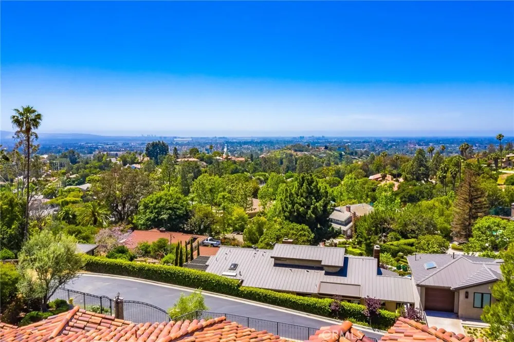 11451 Plantero Drive North Tustin, CA 92705
