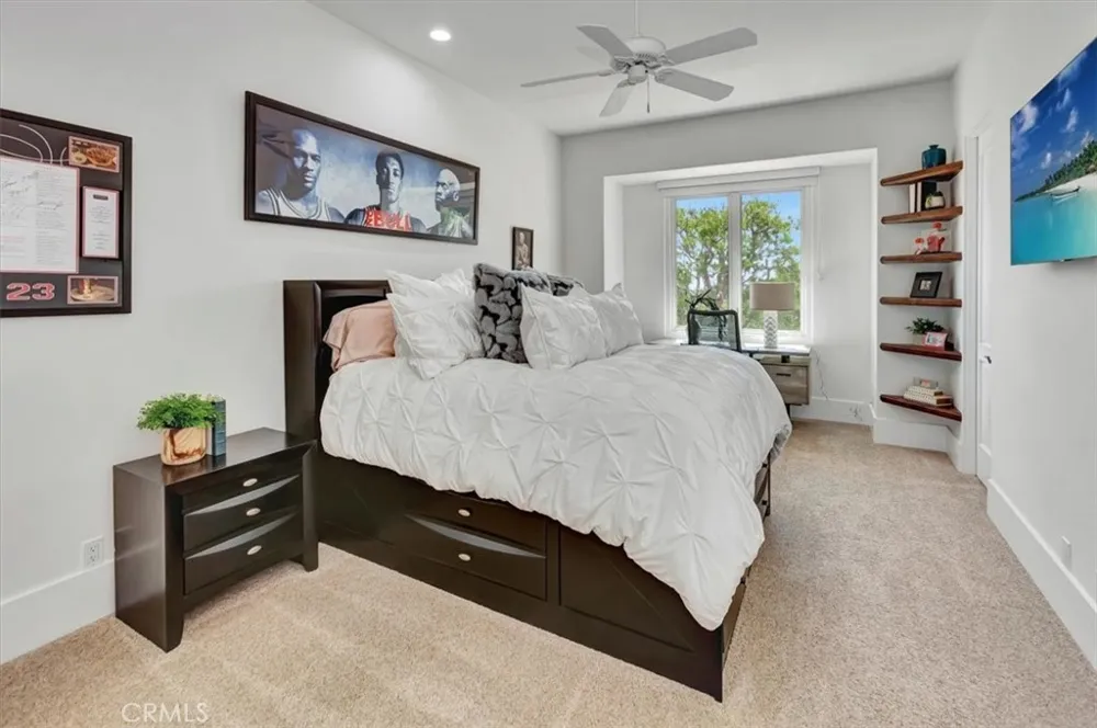 11451 Plantero Drive North Tustin, CA 92705